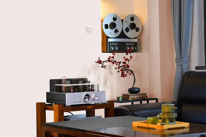 Class A Tube Amplifier 845 - مضخم صوت متكامل من الفئة A