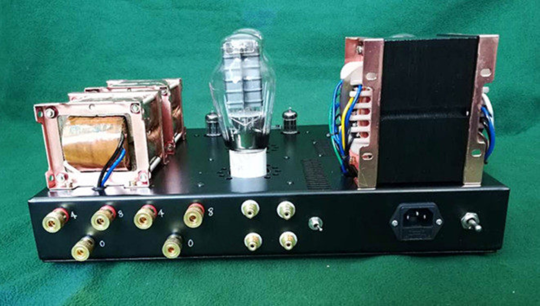 مضخم صوت أنبوبي من الفئة A أحا - مراجعة Tube Amplifier 300B Single Ended وسعره